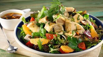 Tavuklu Salata görseli
