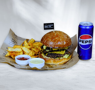 Hit Triplex Burger Menü görseli