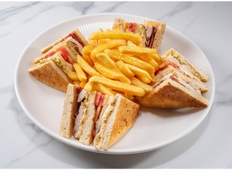 Club Sandviç (120 G) görseli