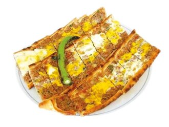 Kıymalı Yumurtalı Pide görseli