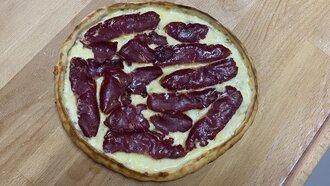 Pastırmalı Kaşarlı Pide (Yuvarlak) görseli