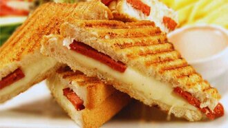 Karışık Tost görseli