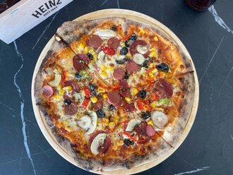 Karışık Pizza (Orta Boy) görseli