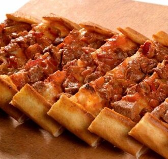 Kuşbaşılı Pide görseli