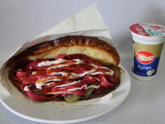 Ayvalık Tostu & Ayran Menü görseli