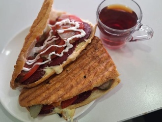 Yarım Ekmek Special Tost & İçecek Menü görseli