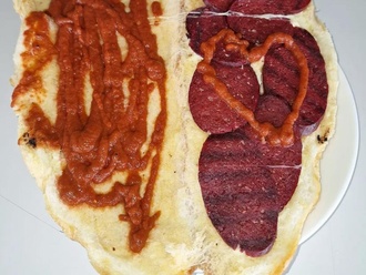 Bütün Ekmek Salçalı Anne Tostu görseli