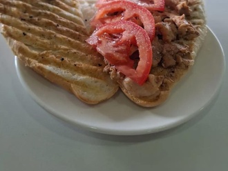 Tam Ekmek Tavuk İncik & İçecek Menü görseli