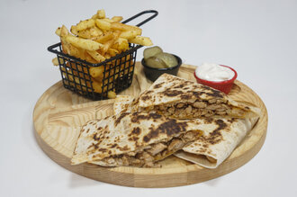 Tavuk Shawerma Quesadilla Combo görseli