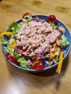 Ton Balıklı Salata görseli