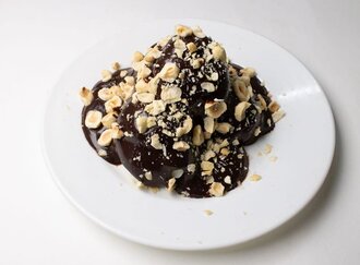 Fındıklı Sütlü Çikolatalı Profiterol (350 Gr.) görseli