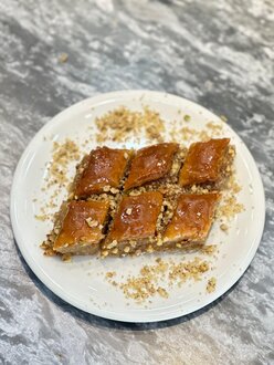 Cevizli Ev Baklavası (1 Kg.) görseli