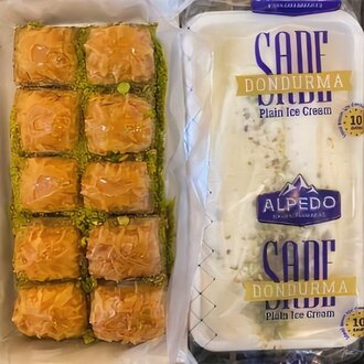 Fıstıklı Baklava (500 Gr.) & Maras Sade Dondurma (500 Gr.) görseli
