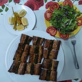 Kıymalı Ispanaklı Pide görseli