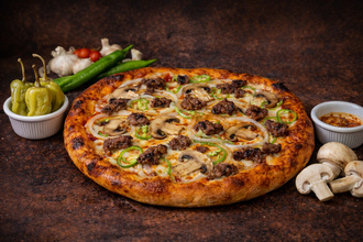 Köfteli Pizza (Büyük Boy) görseli