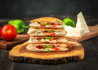 Beyaz Peynirli Tost görseli