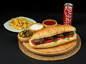 Ekmek Arası Izgara Köfte Menü görseli