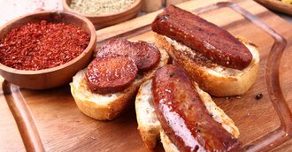 3/4 Ekmek Arası Sucuk görseli