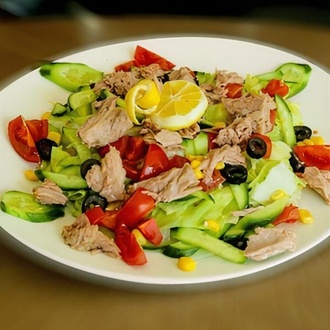 Ton Balıklı Salata görseli
