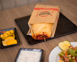 Ekmek Arası Tavuk Tantuni görseli