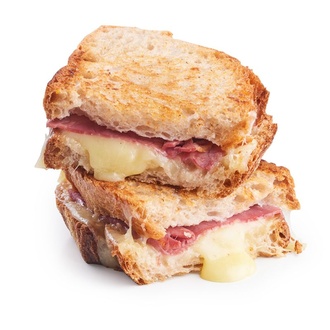 Malakan Peynirli Antrikot Fümeli Tost görseli