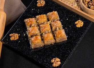 Cevizli Özel Baklava (1 Kg.) görseli