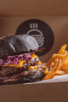 Black Mamba Burger görseli