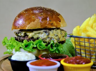 Mantarlı Burger görseli