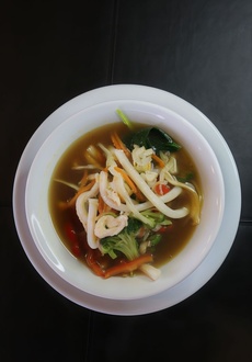 Tavuklu Sebzeli Udon Çorba görseli