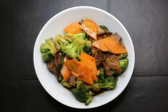 Brokolili Dana Eti görseli