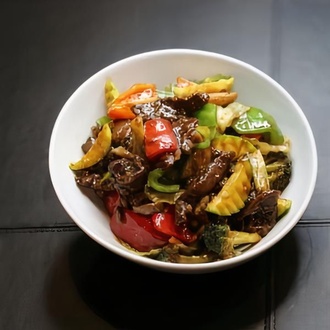 Sarımsak Soslu Dana Eti görseli