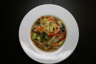 Sebzeli Ramen görseli