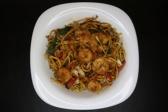 Karidesli Kaju Baharatlı Erişte görseli