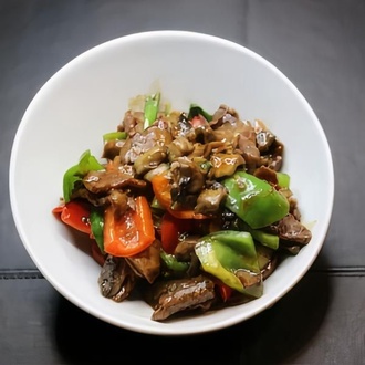 Siyah Çin Mantarlı Dana Eti görseli