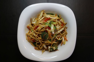 Sebzeli Erişte görseli