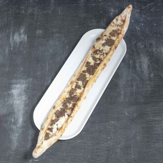 Kaşarlı Kavurmalı Pide görseli