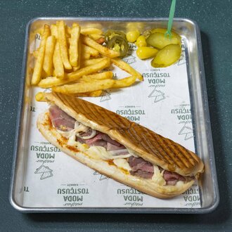 Dilli Kaşarlı Tost görseli