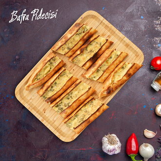 Yöresel Peynirli Bafra Pidesi görseli