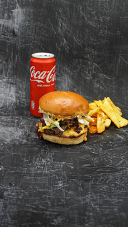 Vişneli Gurme Burger Menü görseli