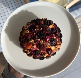 Glütensiz Orman Meyveli & Bademli Tart görseli