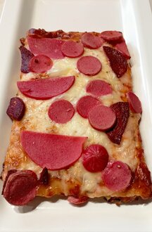 Bol Etli Pizza görseli