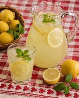 Ev Yapımı Limonata görseli
