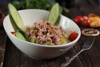 Ton Balıklı Salata görseli
