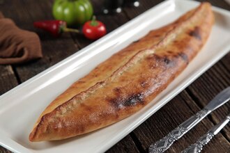 Trabzon Usulü Kıymalı Pide (Kapalı) görseli