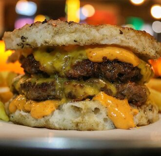 Double Islak Bazlama Burger görseli