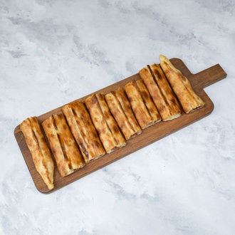 Ispanaklı & Kaşarlı Pide (Kapalı) görseli