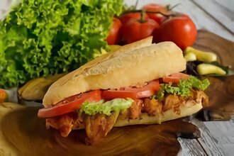 Ekmek Arası Tavuk Döner 3/4 görseli
