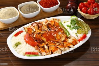 Tavuk Döner İskender görseli