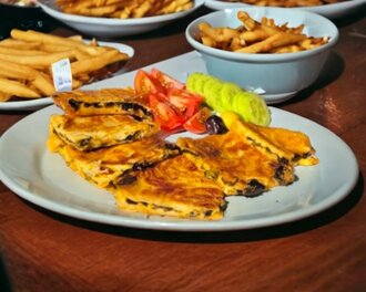 Ispanaklı Tepsi Böreği görseli