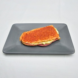 Jambonlu Kaşarlı Amerikan Tost görseli